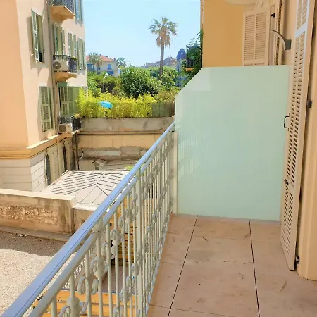 Apartment Duplex Balcon Centre 206 *